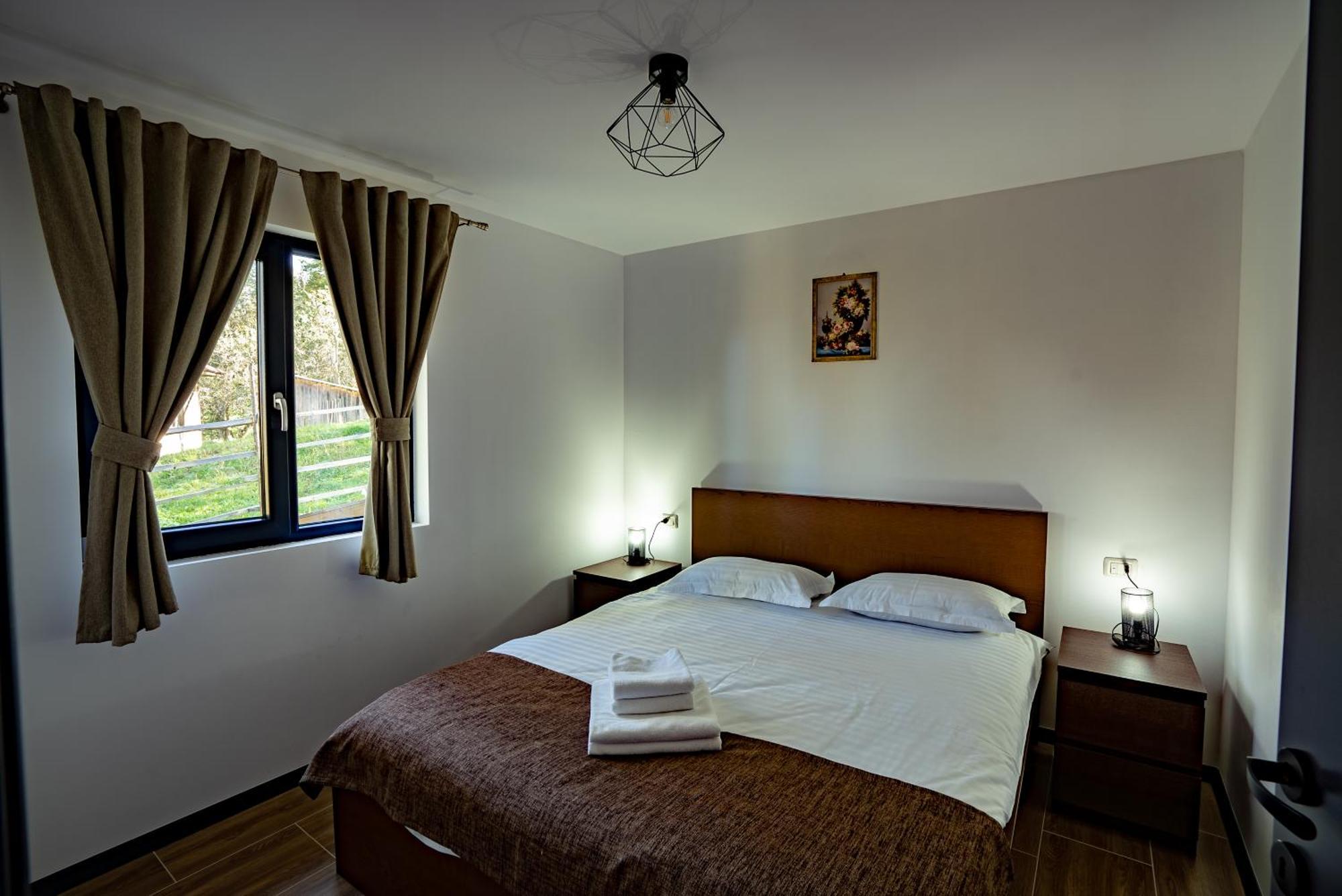 Casa Izvorul Negru Moisei Bed & Breakfast Exterior foto